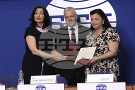 Национален пресклуб на БТА-София - Дипломатически институт към МВнР - годишнина - награди - пресконференция