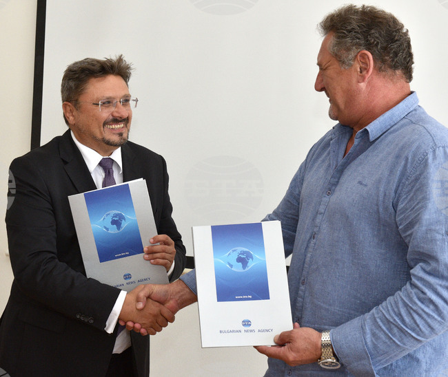 Варна - БТА - Варненски свободен университет - договор за партньорство