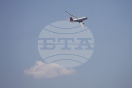 Летище София - товарен самолет Боинг 747 - посрещане