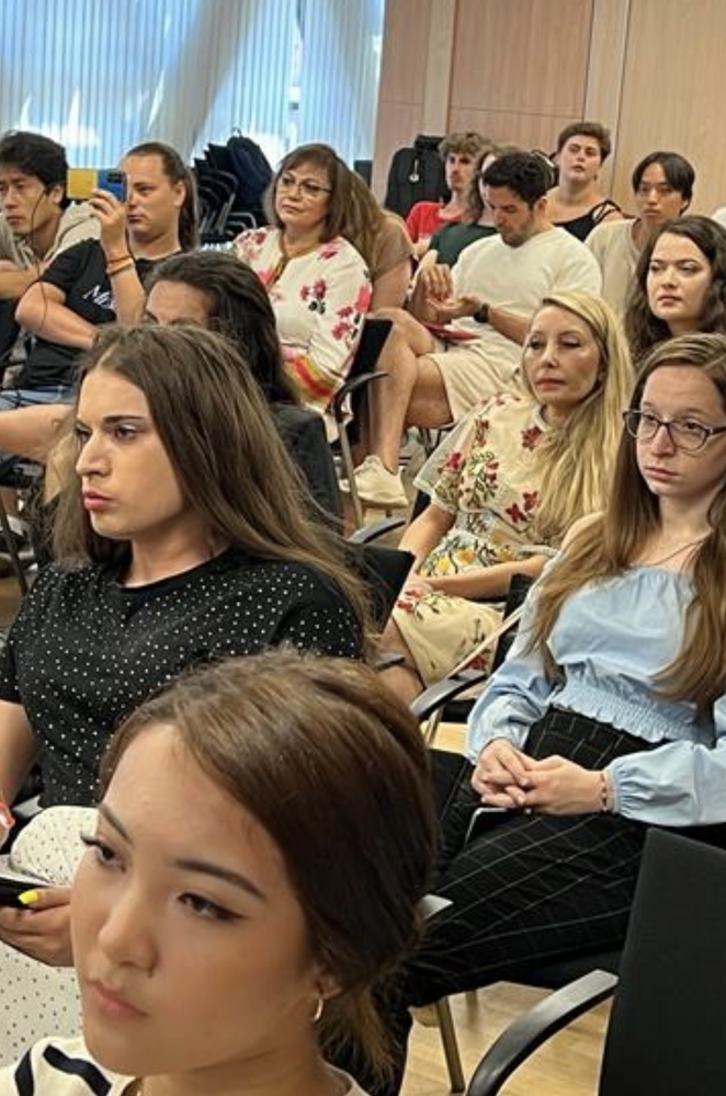 БСП: Корнелия Нинова взе участие в международна младежка среща за зелена икономика и изкуствен интелект