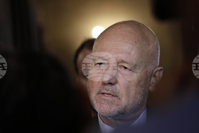 Парламент - Комисия по отбрана - Тодор Тагарев