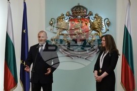 Румен Радев - орден „Мадарски конник“ - Текла Харангозо