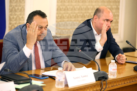 Парламент - Комисия по икономическа политика и иновации - заседание