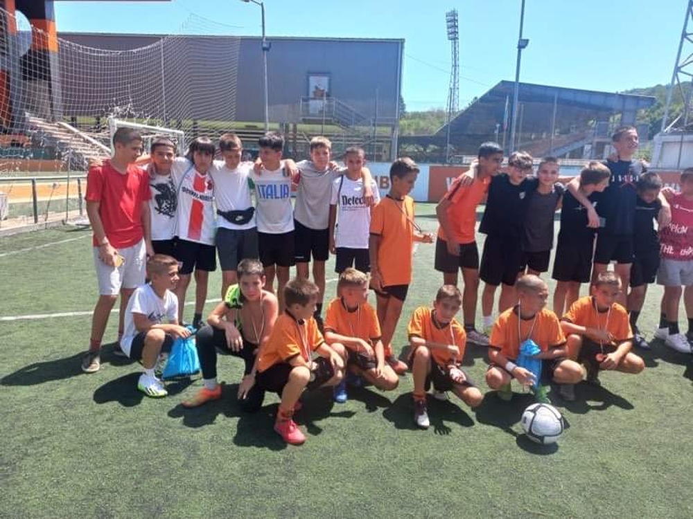 Община Ловеч: Турнир по футбол за деца и младежи се проведе в Ловеч