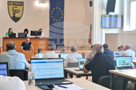 Петрич - общински съвет - заседание