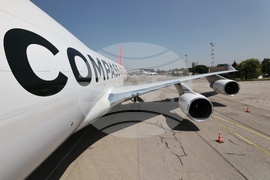 Летище София - товарен самолет Боинг 747 - посрещане