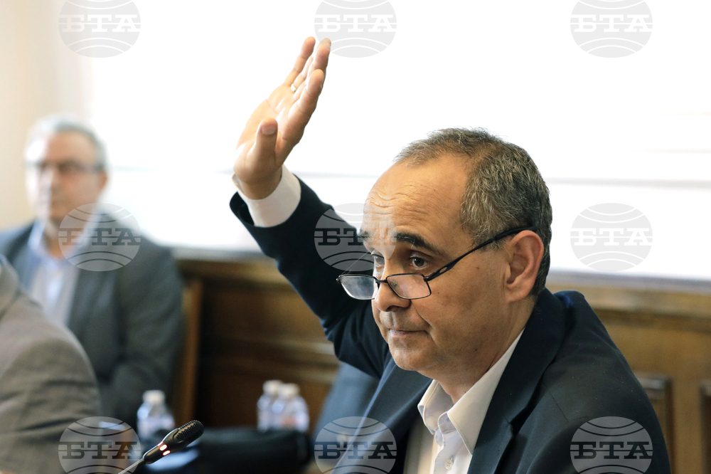 Парламент - Комисия по земеделието, храните и горите - Росен Костурков