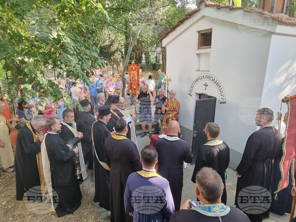С литийно шествие и заупокойна молитва бяха отбелязани 146 години от Старозагорското клане