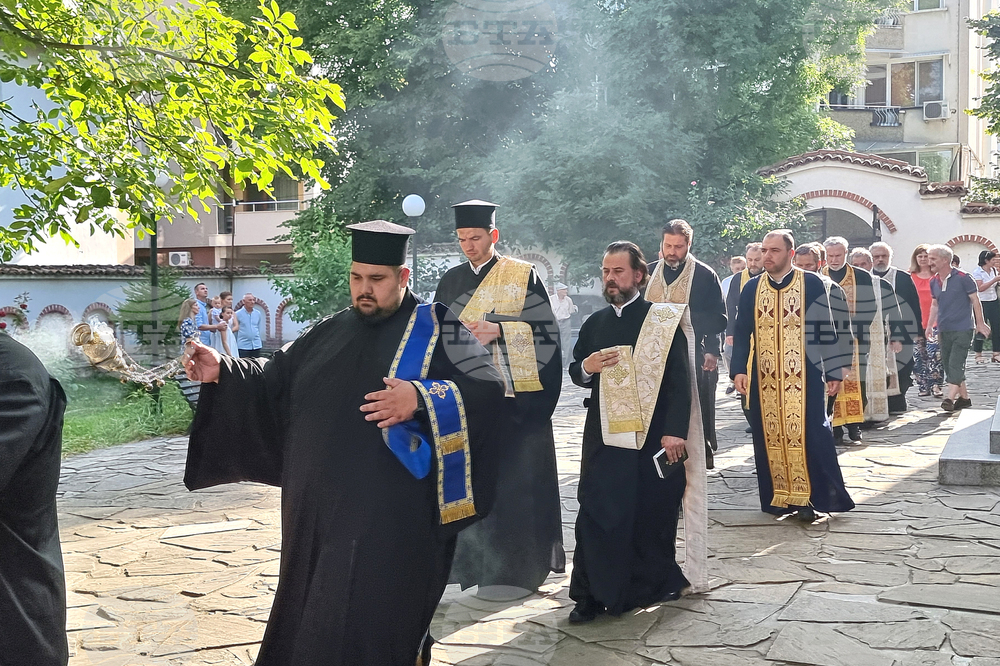 Стара Загора - панихида - литийно шествие - Старозагорско клане