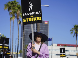 Hollywood Strikes