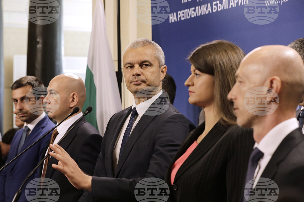 Парламент - Възраждане - брифинг