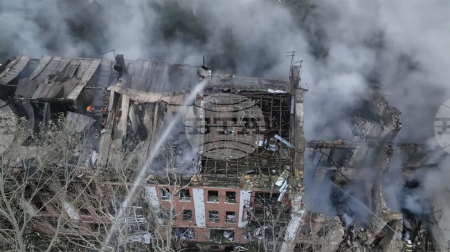 Част от украинския град Николаев остана без ток след руско нападение с дронове, съобщи областният управител