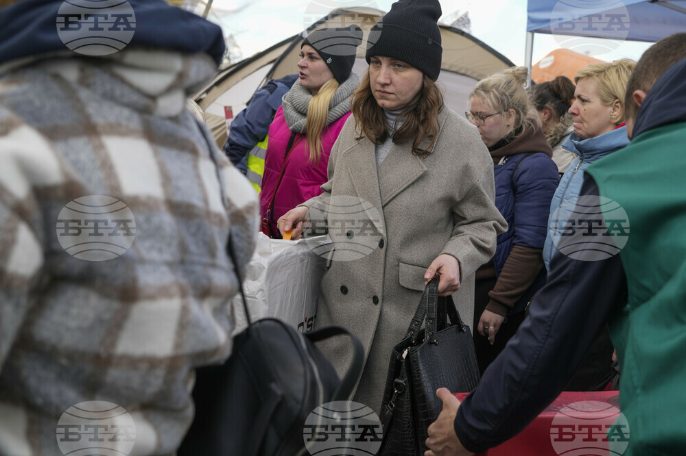 Общо 20 481 украински бежанци са пристигнали в Гърция до момента