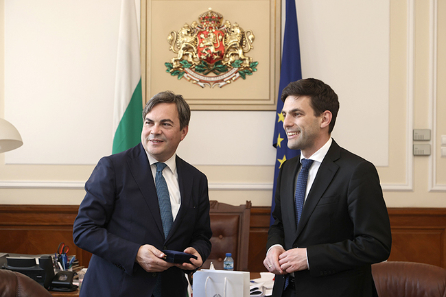 Никола Минчев - Винченцо Амендола - среща