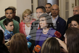 Парламент - Корнелия Нинова - изявления