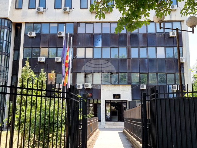 Предотвратен е опит за нелегален трафик на 24 мигранти от Египет и Сирия, арестувани са двама трафиканти, съобщават от МВР в Северна Македония