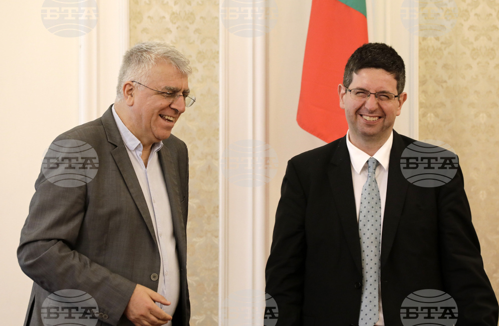 Парламент - Комисия по бюджет и финанси