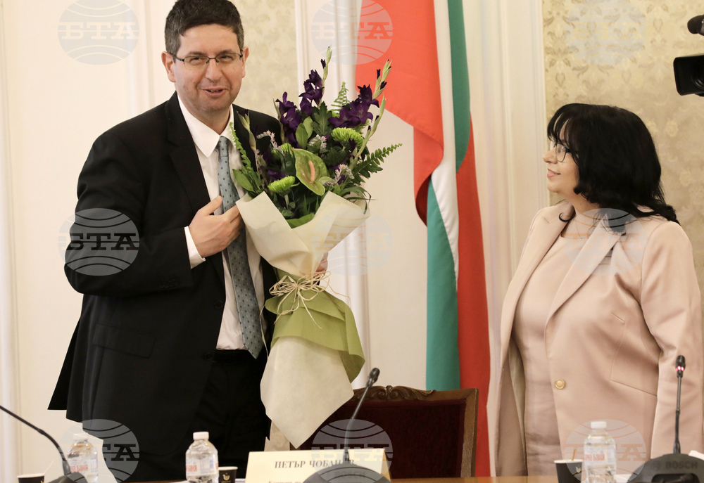 Парламент - Комисия по бюджет и финанси