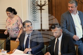 Парламент - Комисия по въпросите на Европейския съюз