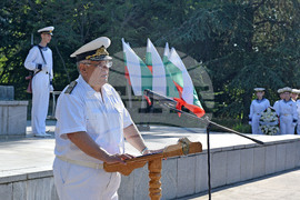 Варна -  ВВМУ - Никола Вапцаров - годишнина