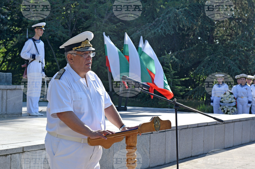 Варна -  ВВМУ - Никола Вапцаров - годишнина