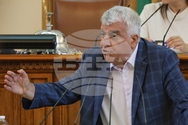 Парламент - заседание - Румен Гечев