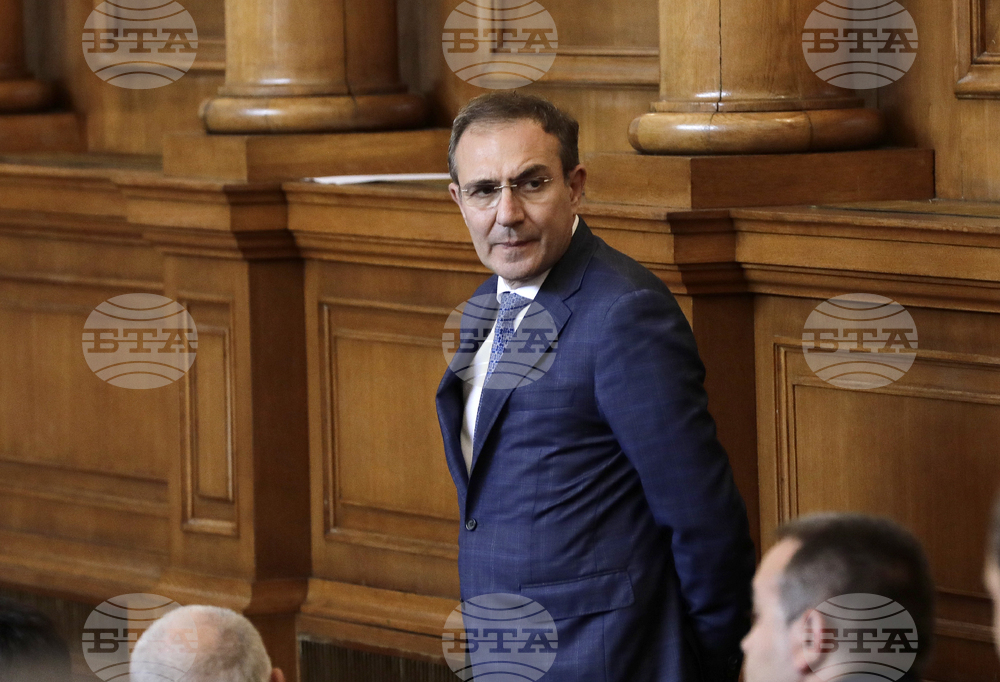 Парламент - заседание - Борислав Гуцанов