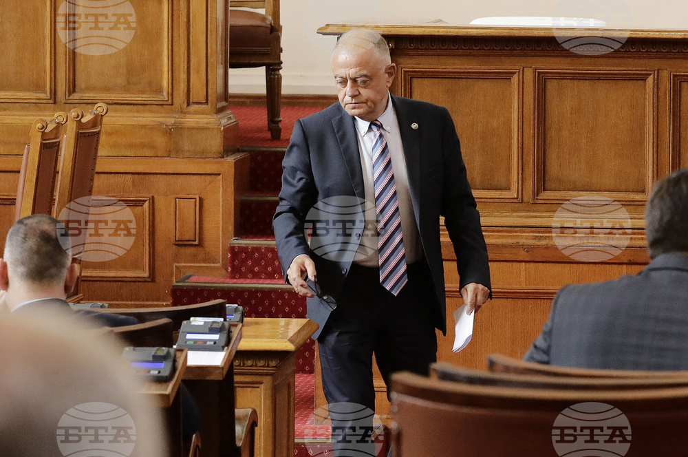 Парламент - заседание - Атанас Атанасов