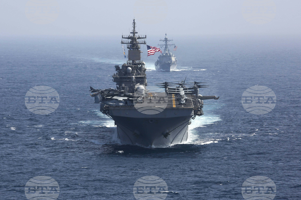 САЩ рязко са засилили военното си присъствие в Карибско море с над 10 бойни кораба и хиляди военнослужещи, информира Си Ен Ен