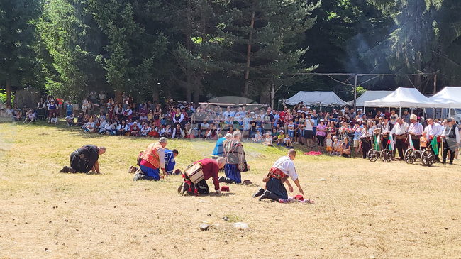 Самоков - празници - Чакърова поляна
