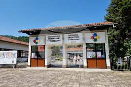 Село Орешак - фестивал на виното