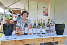 Село Орешак - фестивал на виното