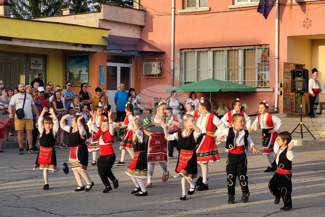 Село Широки дол - традиционен събор - празник