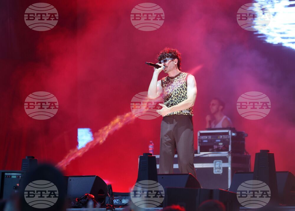 Бургас - Burgas Breeze Fest - Молец и Мила Роберт