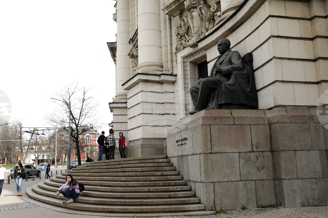 Софийският университет днес e домакин на кръгла маса „Литературата не е музей“ за промяна на учебното съдържание по литература