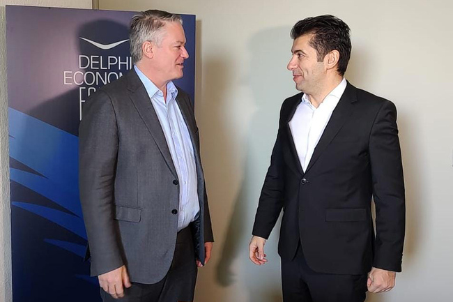 Премиерът Кирил Петков се срещна с генералния секретар на ОИСР Матиас Корман