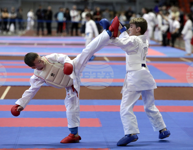 10 медала за България от Балканското първенство по карате в Черна гора