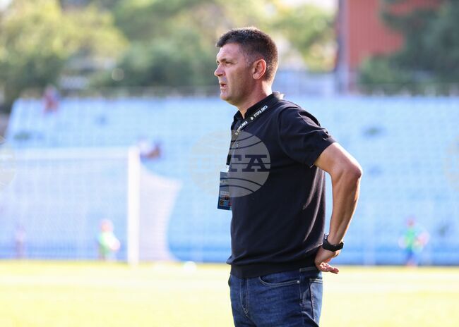 Ангел Стойков: "Резултатите ни до момента не са впечатляващи, но продължаваме да работим за изграждане на още по-силен отбор"