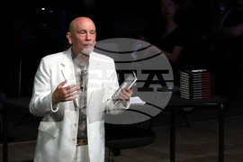 Варна -  Джон Малкович - спектакъл