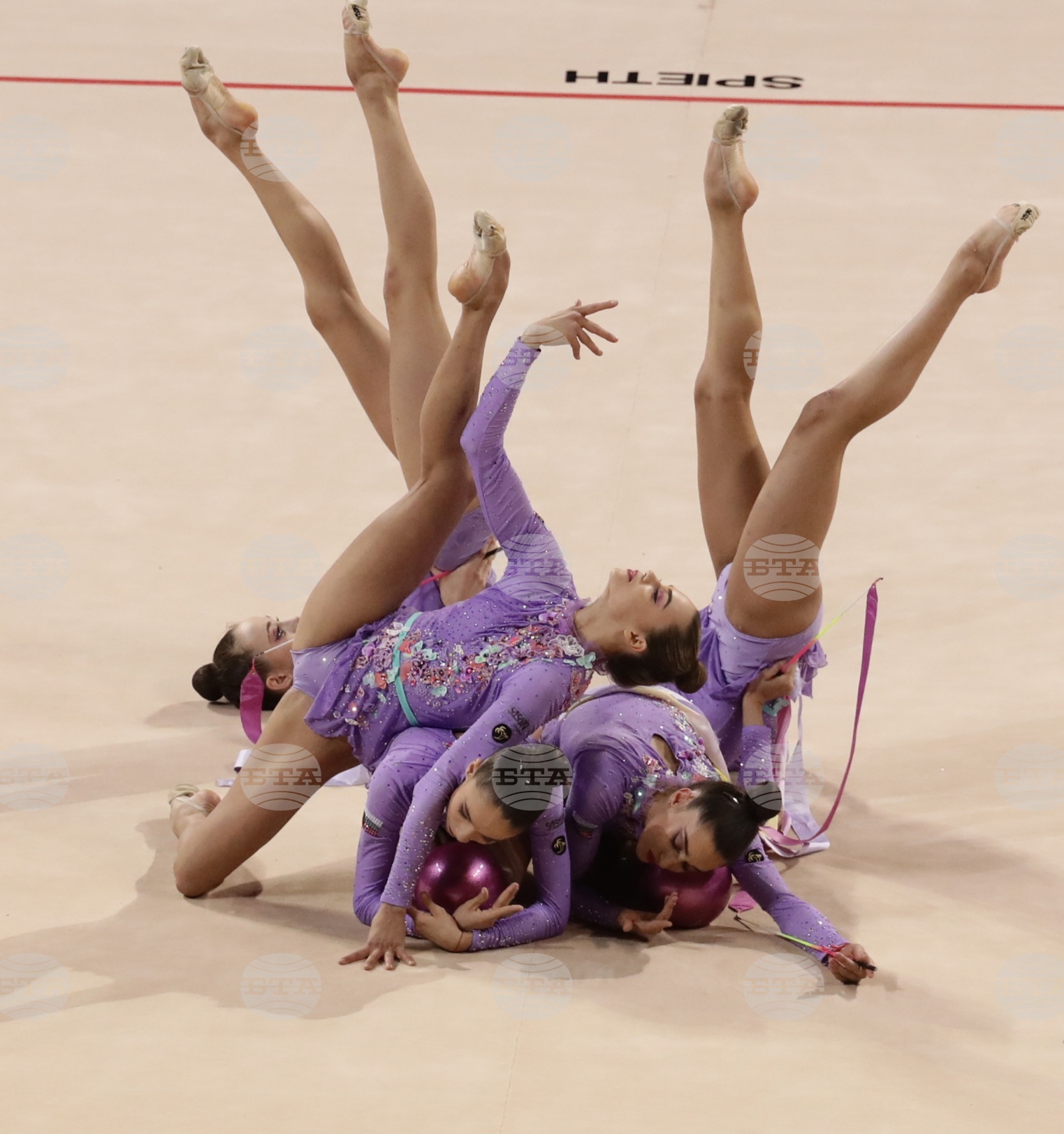 Художествена гимнастика - ансамбъл - България