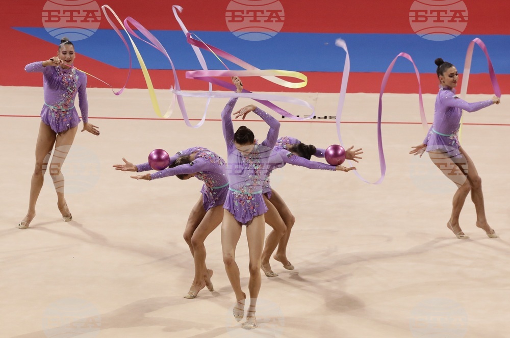 Художествена гимнастика - ансамбъл - България