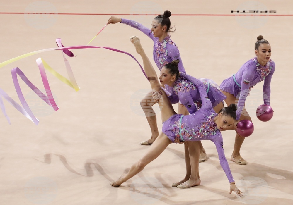 Художествена гимнастика - ансамбъл - България