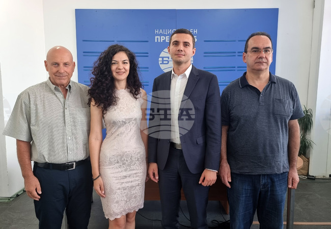 Национален пресклуб на БТА Ловеч - „Продължаваме промяната“ - пресконференция