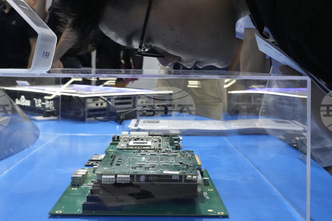 Малайзия призова китайските фирми да не я използват за заобикаляне на американските мита