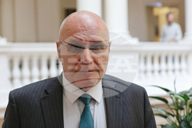 Парламент - Комисия по бюджет и финанси - Димитър Радев