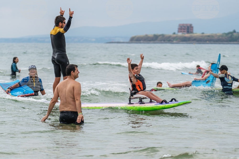Surf School in Varna Gives Free Lessons for Children with Special Needs