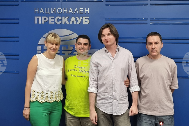 Национален пресклуб на БТА - Плевен - Лятна китарна академия