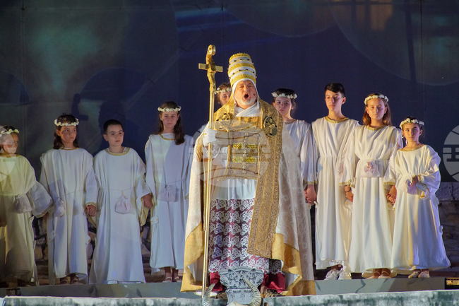 Старозагорската опера открива своя нов оперен сезон на 29 октомври със суперпродукцията на операта "Атила"