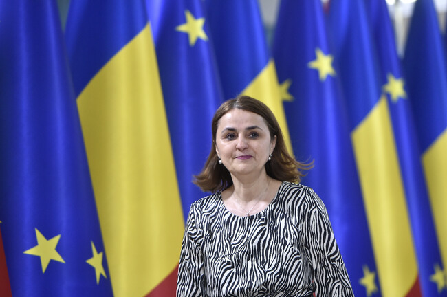 Румъния се присъединява към декларацията на Г-7 в подкрепа на Украйна, заяви румънският външен министър в телефонен разговор с американския си колега