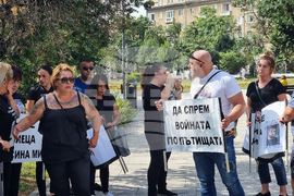 Близки на загинали при пътни инциденти - министър - среща